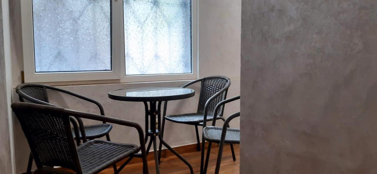 Греческая / Дерибасовская Apartman Odessza Kültér fotó